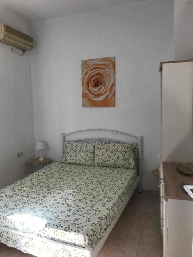 Istos Apartment Thessaloniki Buitenkant foto